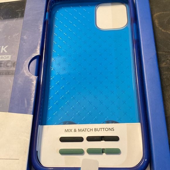 iPhone case (M95) - Picture 5 of 5